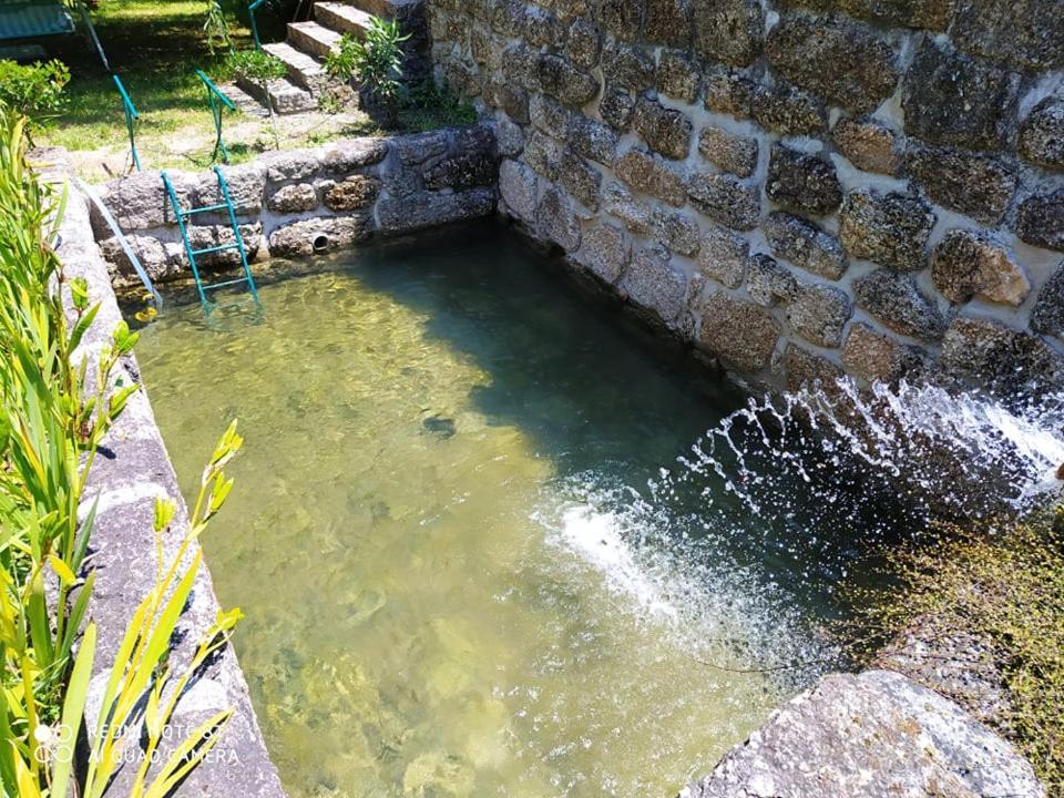 Casas Vale Martinho Panzió Santa Comba Dao Kültér fotó