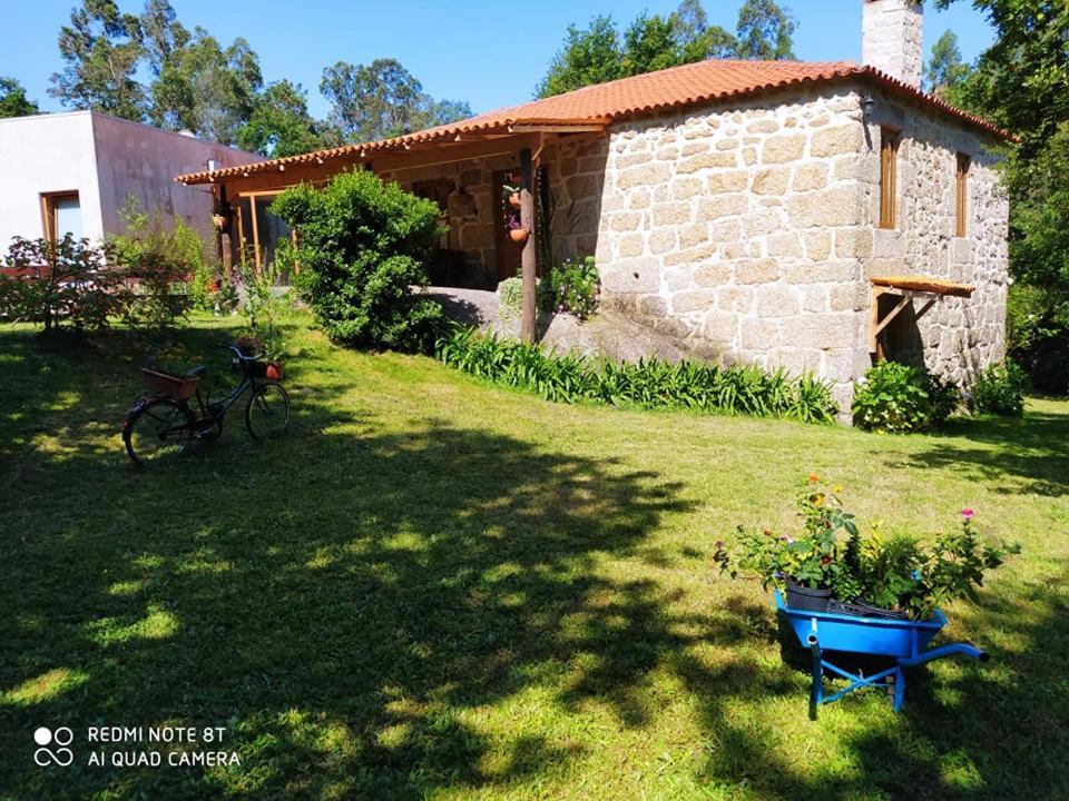 Casas Vale Martinho Panzió Santa Comba Dao Kültér fotó